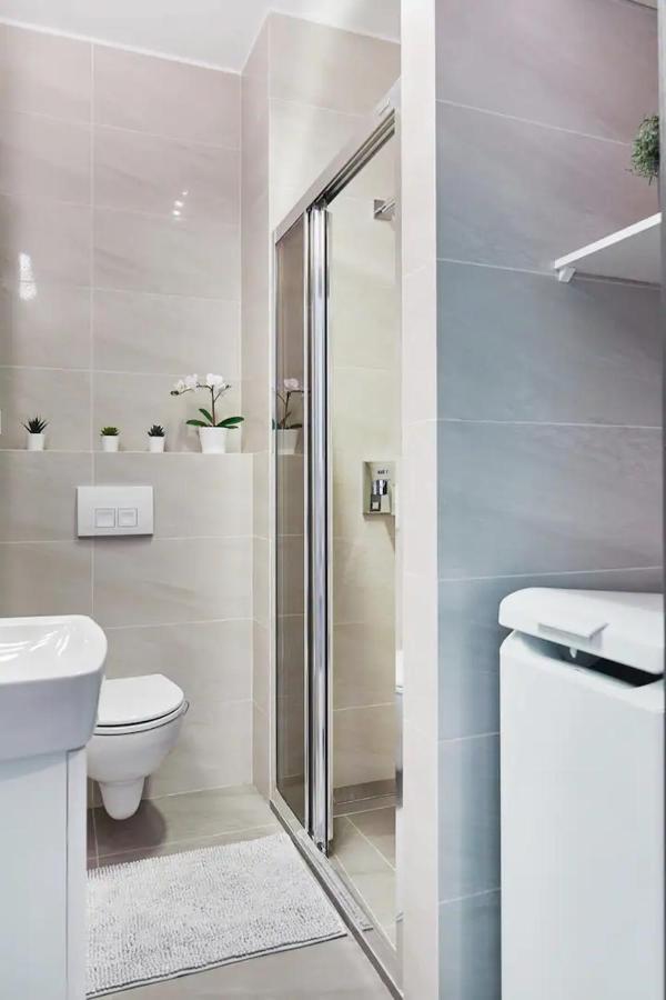 P&O Serviced Apartments Siedmiogrodzka III Warszawa Eksteriør billede